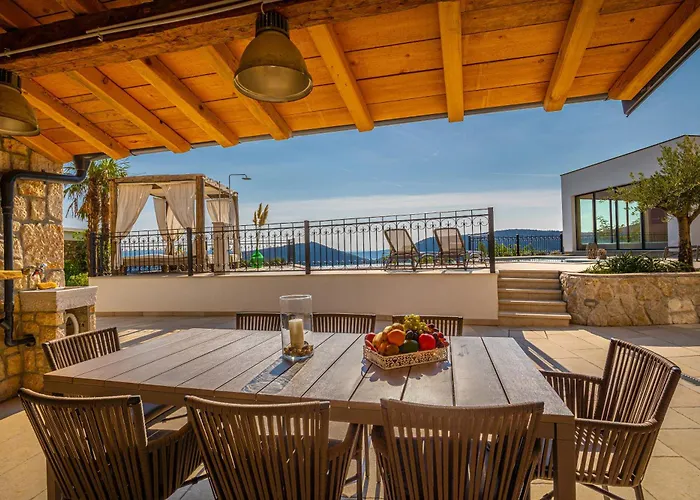 72 Crikvenica Riviera ヴィラ ブリビル