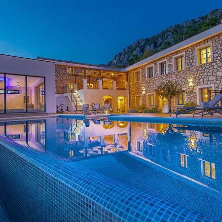 72 Crikvenica Riviera Villa *