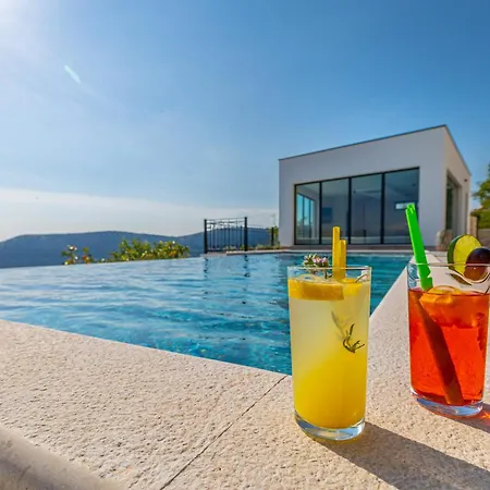 72 Crikvenica Riviera *
