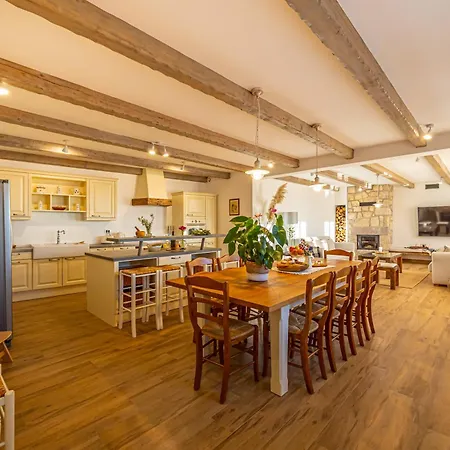 Vila 72 Crikvenica Riviera *